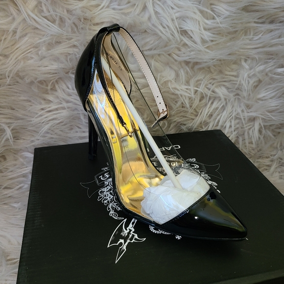 Women Heels - Picture 4 of 5